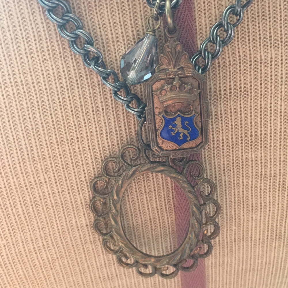 Necklace - Picture 2 of 4